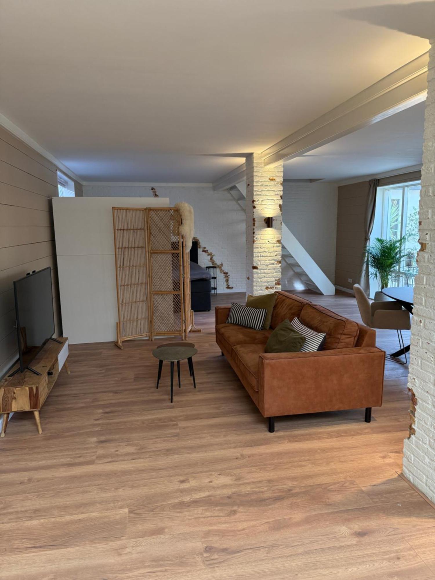 Spacious 70m2 In Centre With Lovely Terrace Apartment Alkmaar